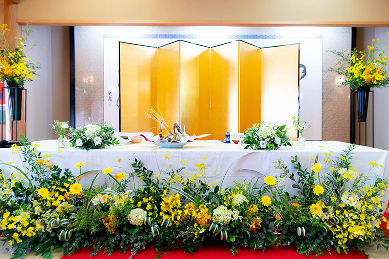 （お祝い金屏風）